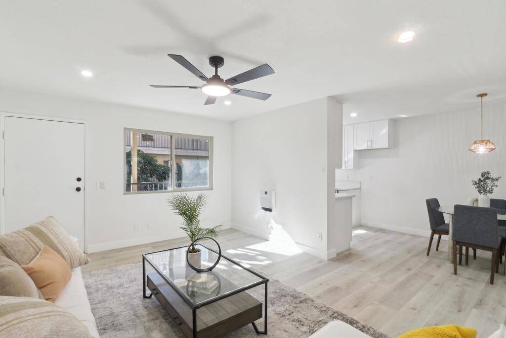 San Diego, CA 92116,3535 Monroe Ave #5