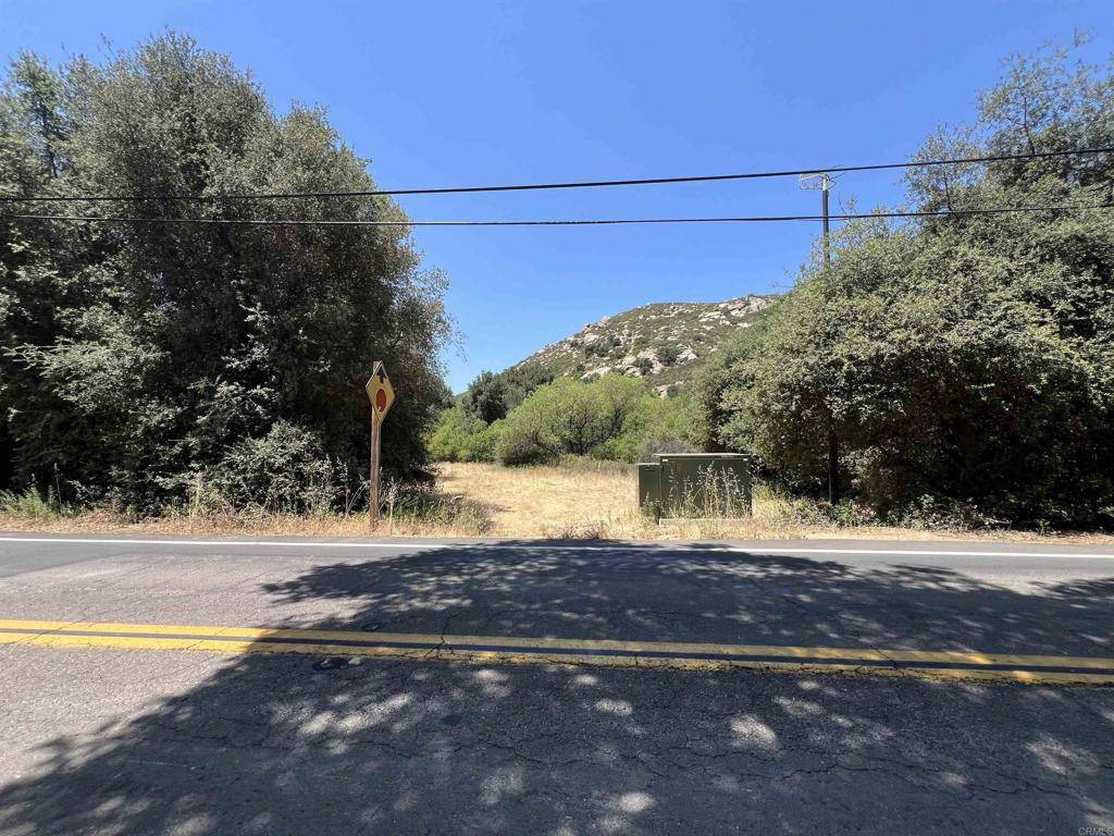 Descanso, CA 91916,Riverside DR