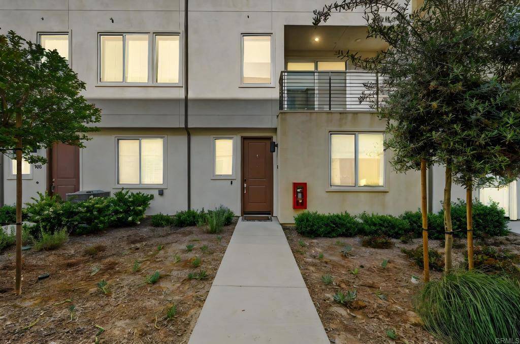 San Diego, CA 92154,5485 Seacliff PL #106