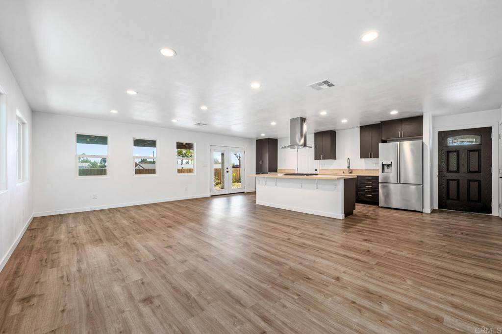 San Diego, CA 92117,4585 Mount Henry PL