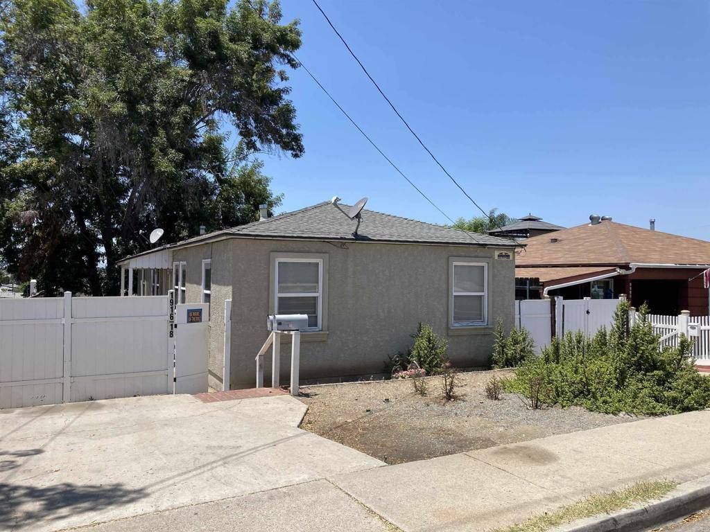 Lemon Grove, CA 91945,1916 1918 Skyline Drive