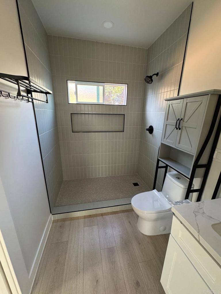 Chula Vista, CA 91910,656 Dennis Ave