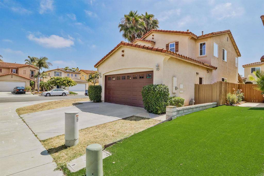 San Diego, CA 92154,1233 Sandy Cape CT