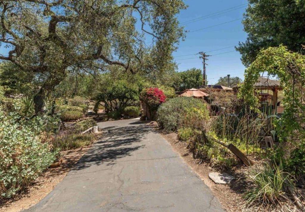Alpine, CA 91901,1168 Alpine Heights
