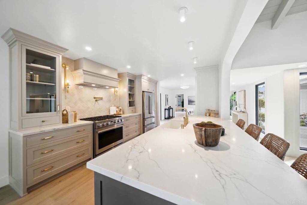 Newport Beach, CA 92660,2401 Orchid Hill Pl