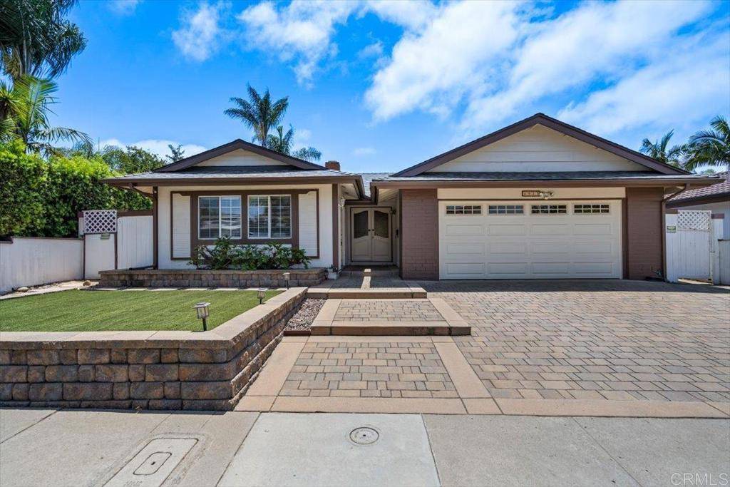 San Diego, CA 92111,6927 Salizar St