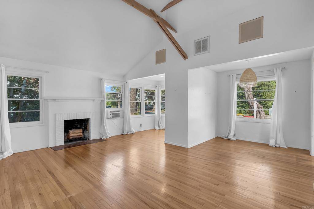 Santa Monica, CA 90405,1715 Cedar St