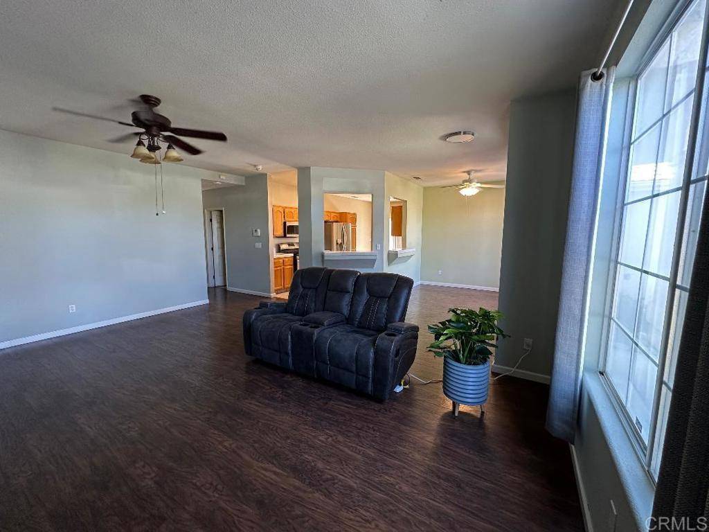 Visalia, CA 93291,2001 N Sallee St