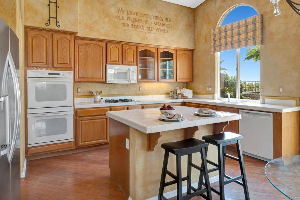Chula Vista, CA 91910,987 PALENCIA CT