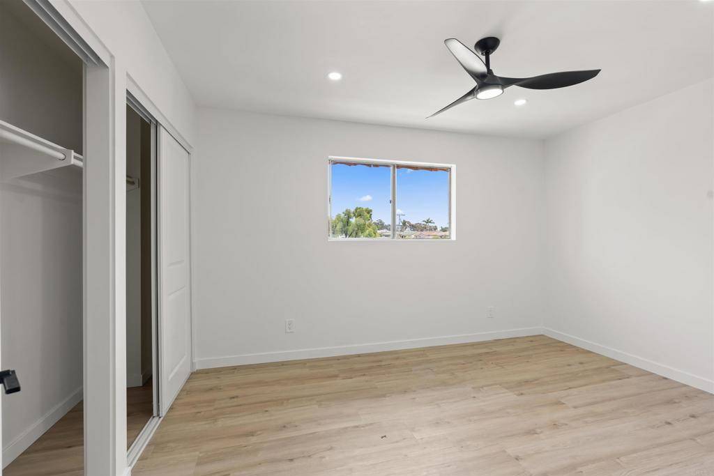 San Diego, CA 92113,4406 Delta ST #15