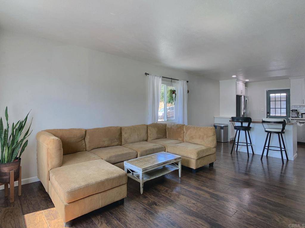 San Diego, CA 92114,6450 Duluth Ave