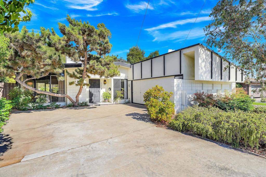 San Diego, CA 92123,2347 Greenwing DR