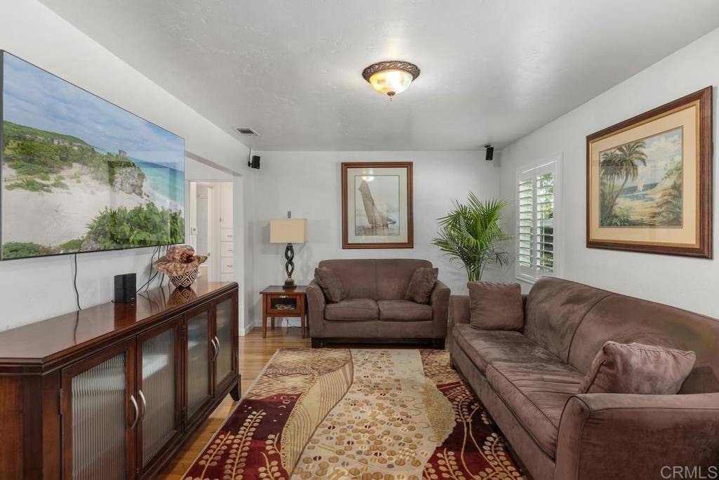 Lemon Grove, CA 91945,3173 Vista Ave