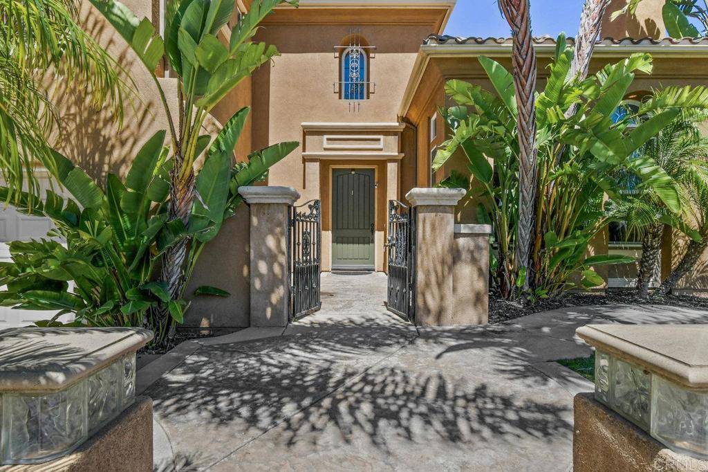 Chula Vista, CA 91914,2917 Babbling Brook RD