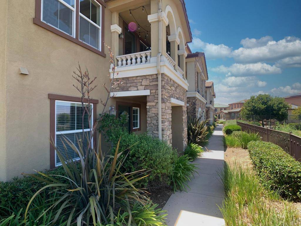 Santee, CA 92071,1710 Montilla