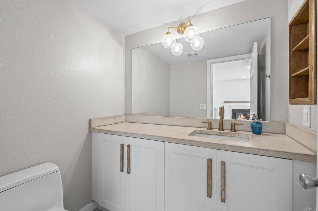 Santee, CA 92071,10525 Flora Verda CT