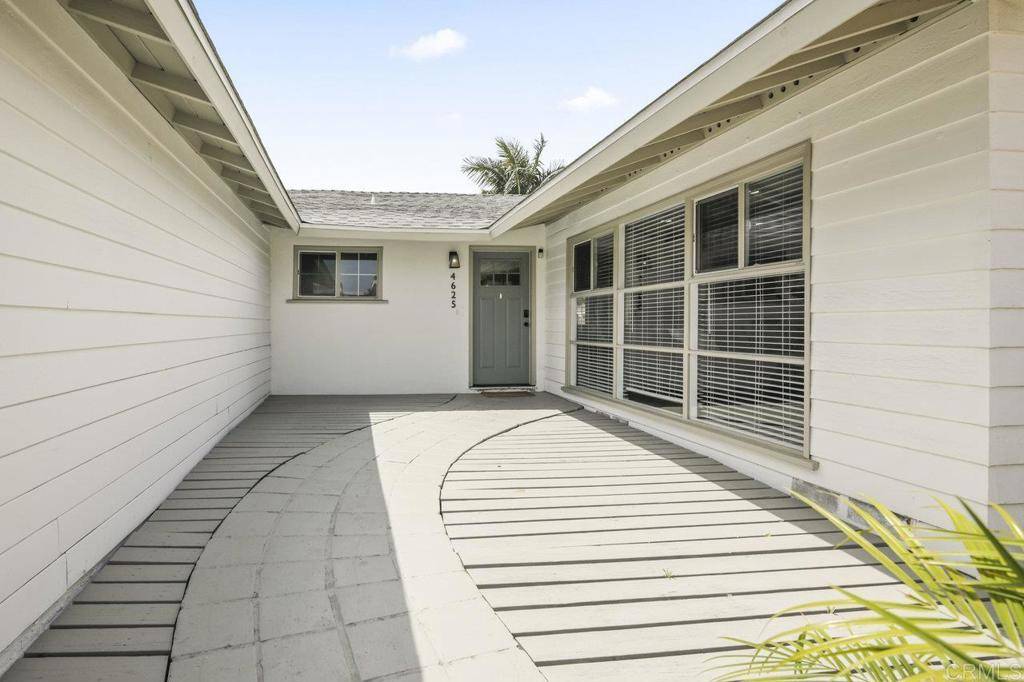 San Diego, CA 92120,4625 Glacier AVE