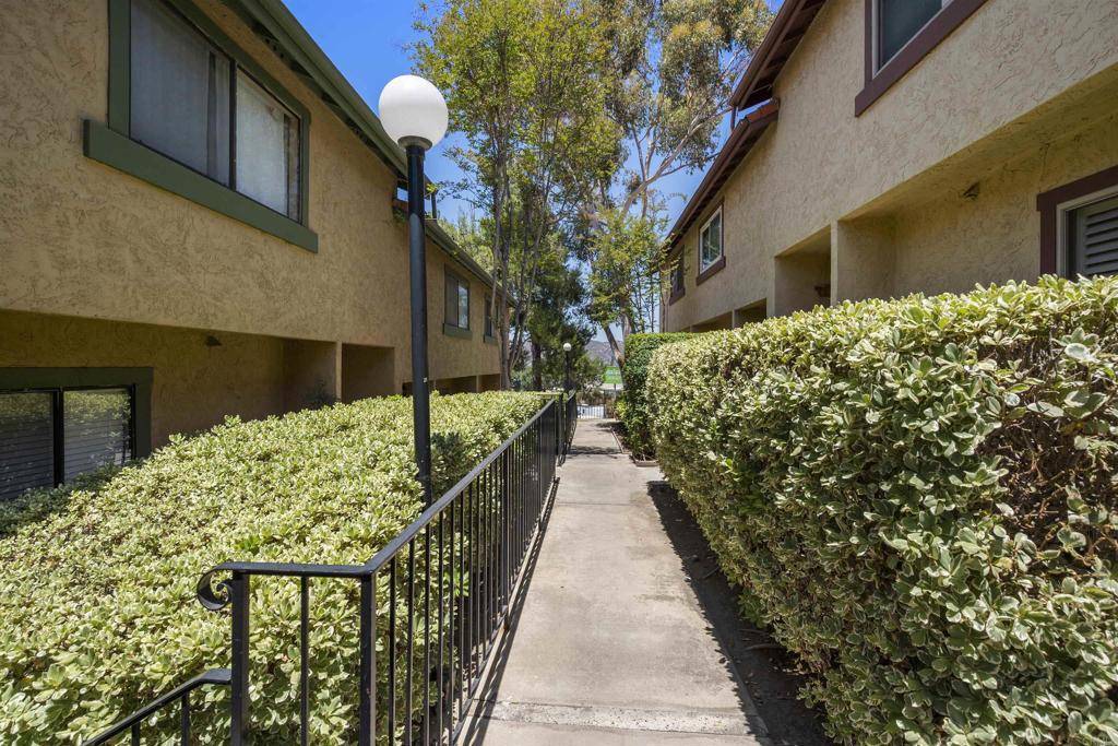 Santee, CA 92071,10774 Riderwood #A