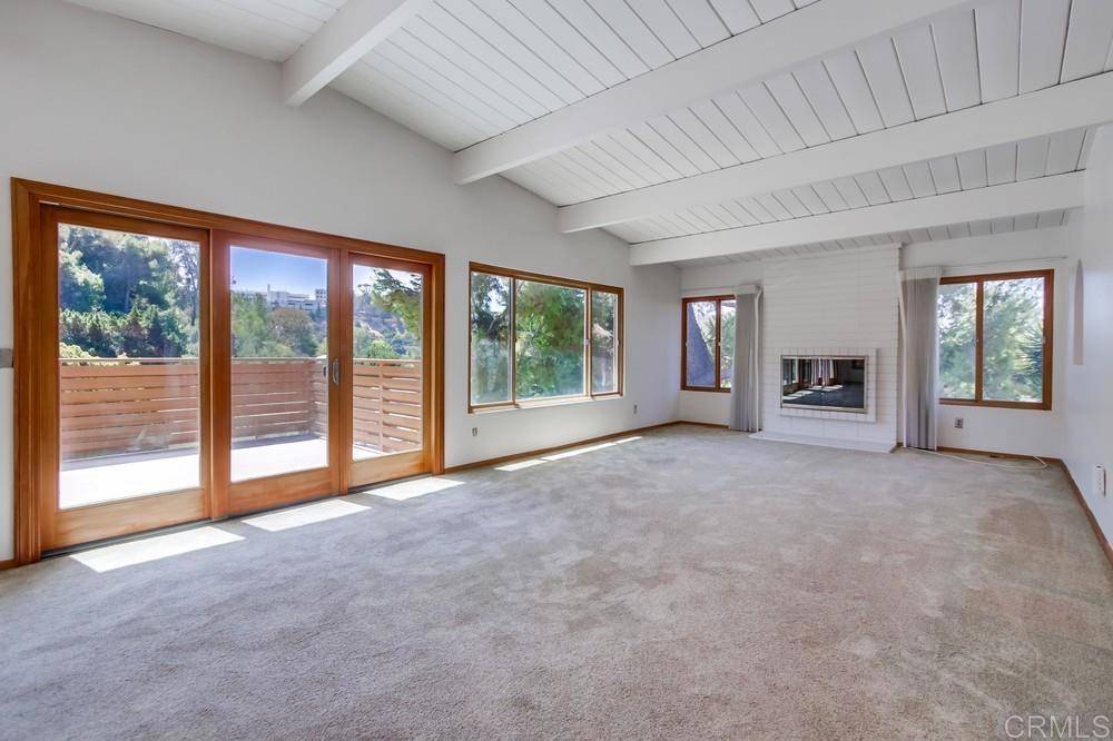 San Diego, CA 92120,6032 Adobe Falls Rd