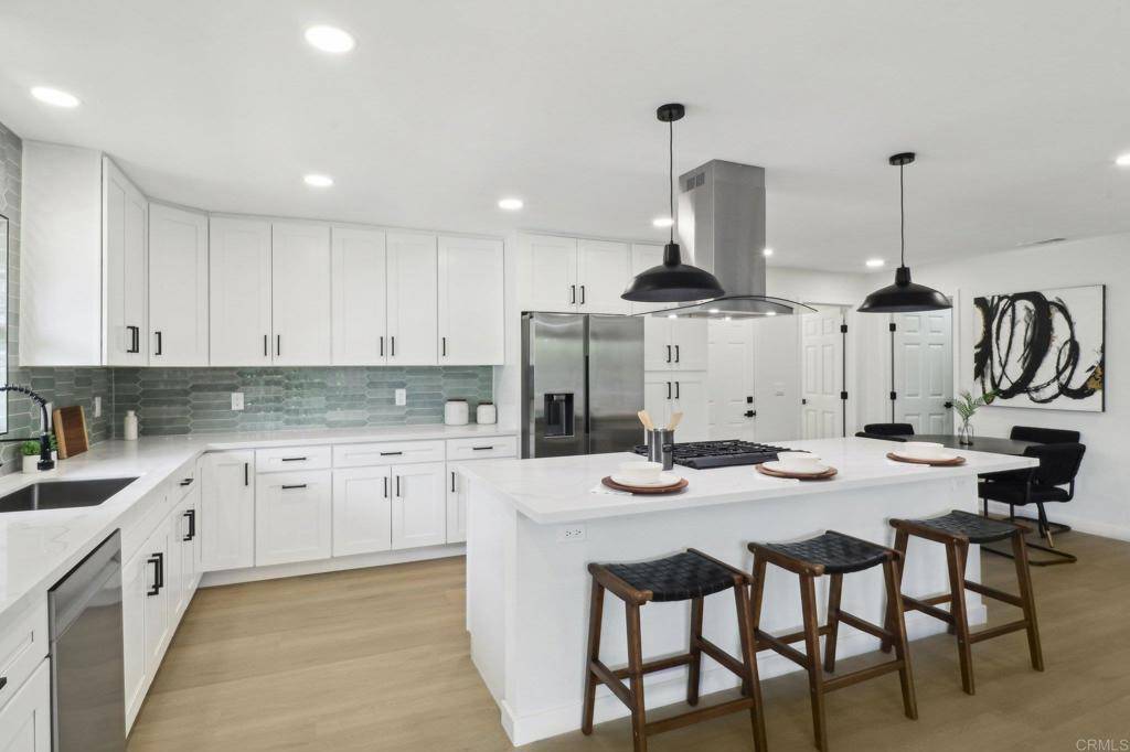 Oceanside, CA 92054,3243 Carolyn CIR