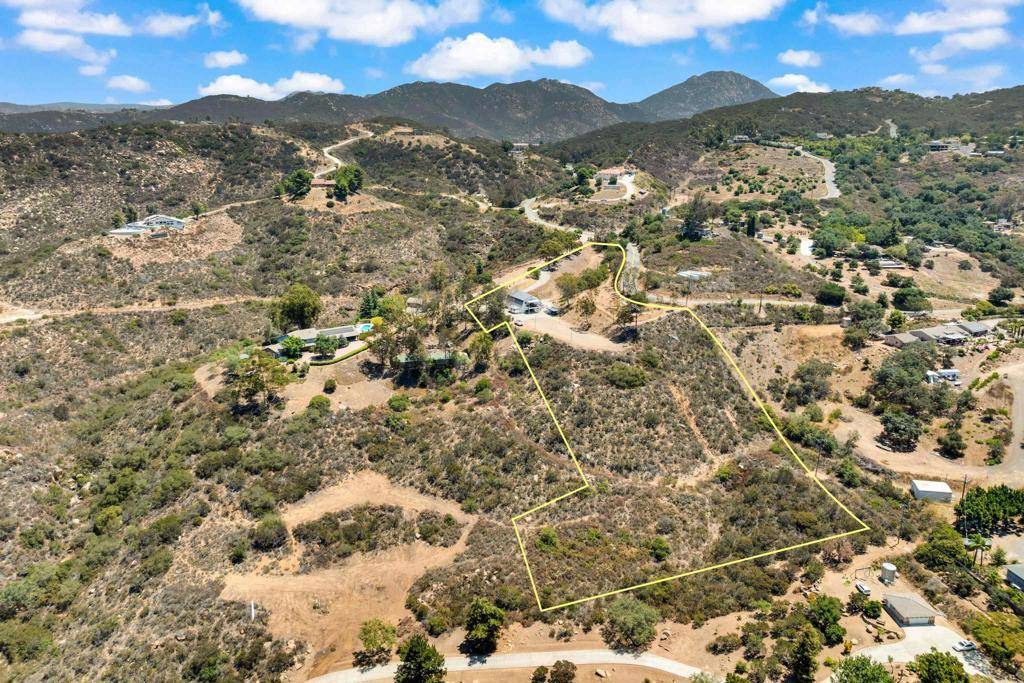 Jamul, CA 91935,3227 Loma Estates CT