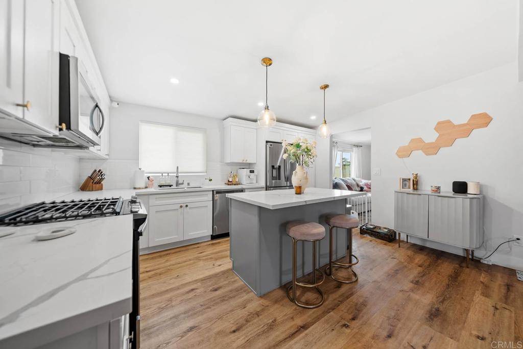 Imperial Beach, CA 91932,1385 10th Street