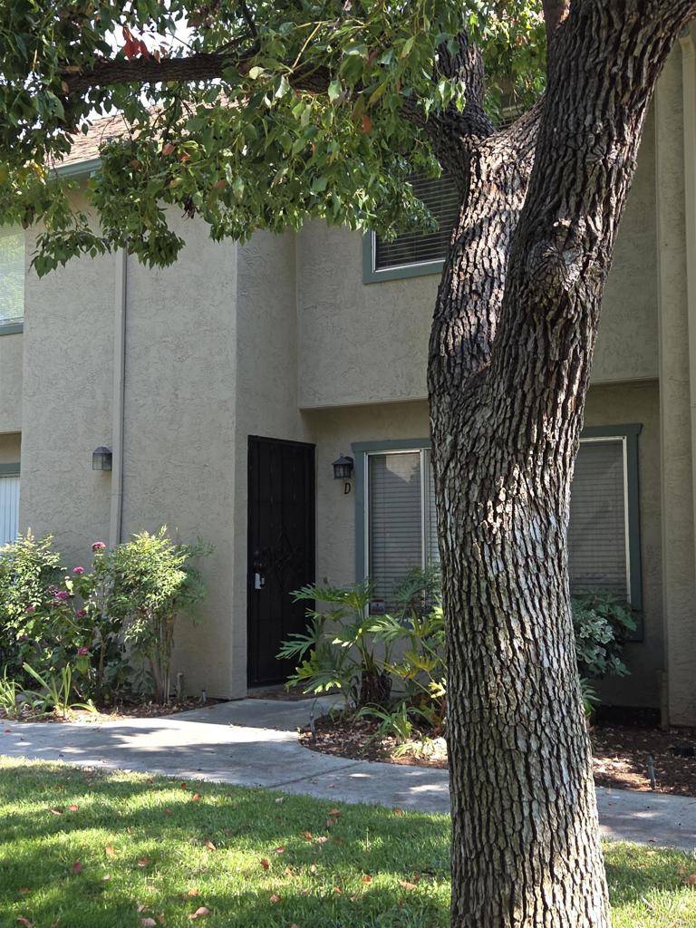 El Cajon, CA 92019,1123 Decker Street ##D