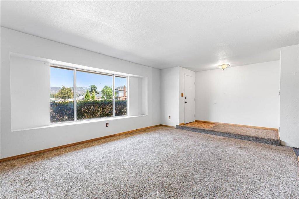 Santee, CA 92071,10045 Beck DR