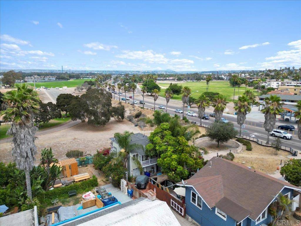 San Diego, CA 92107,4820 W Point Loma BLVD