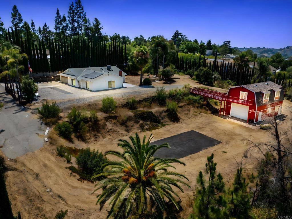 Fallbrook, CA 92028,1838 Acacia LN