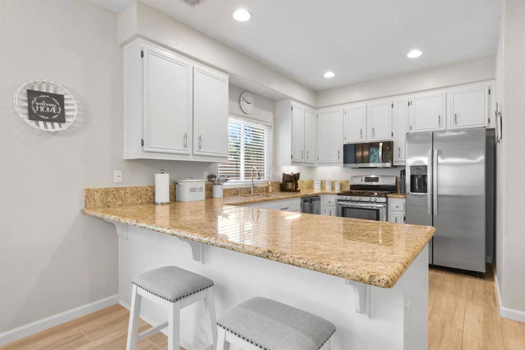 Poway, CA 92064,12915 Meadow Glen WAY