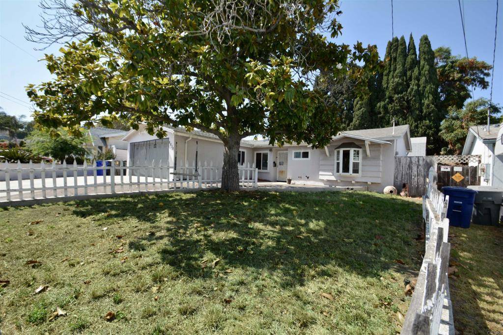Spring Valley, CA 91977,8838 Ashmore