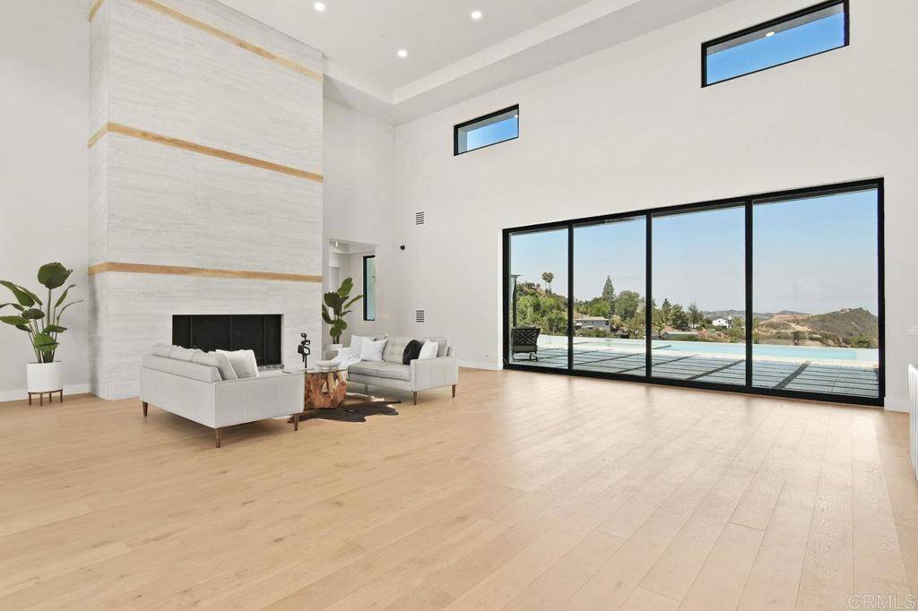 Alpine, CA 91901,573 Lilac Ranch Rd