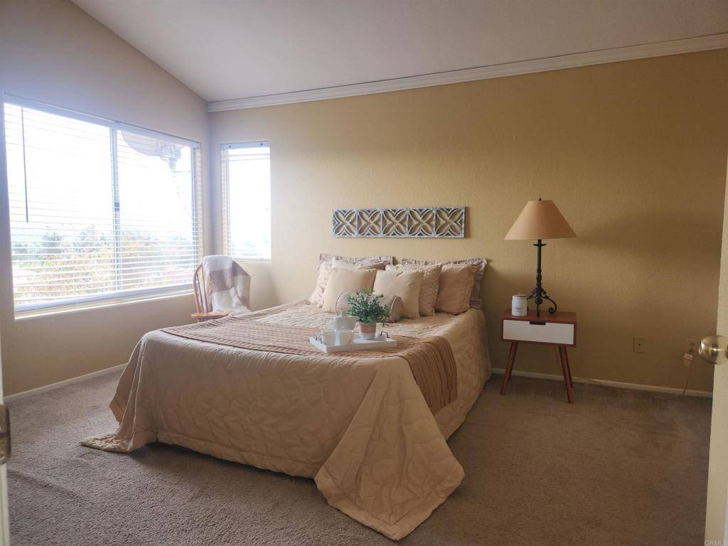 El Cajon, CA 92019,11786 Monte View CT