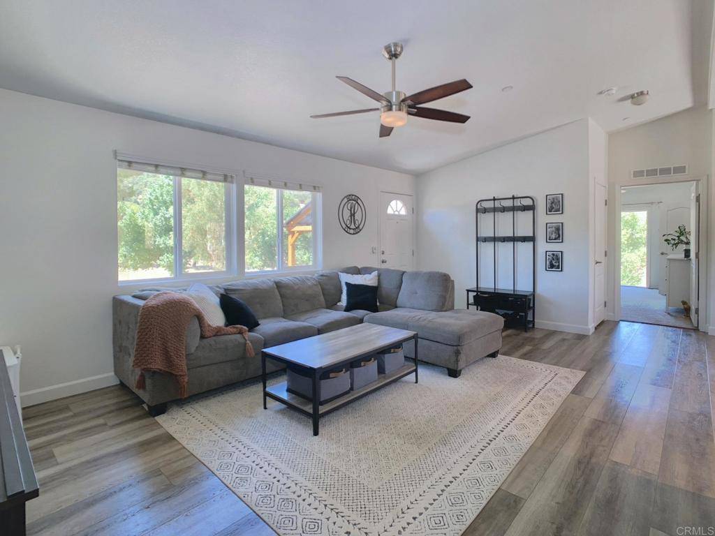 Descanso, CA 91916,9906 Anderson Ranch RD
