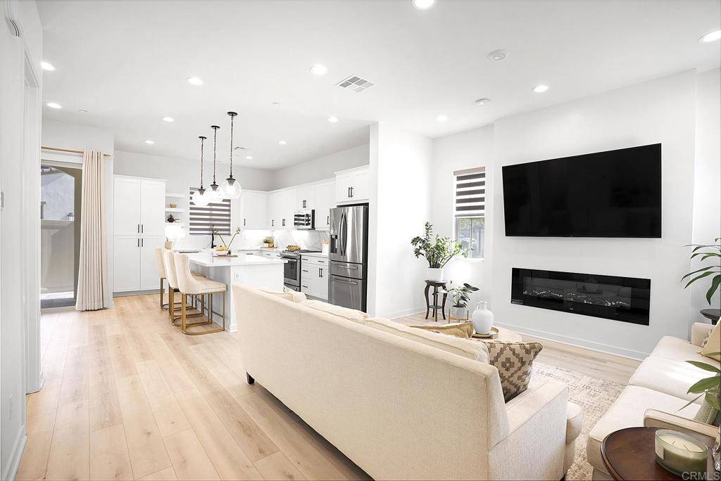 San Marcos, CA 92078,563 Townsend WAY