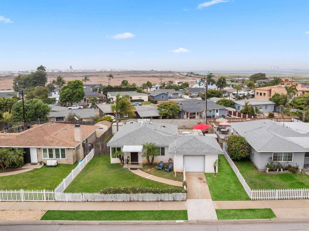 Imperial Beach, CA 91932,462 Carnation AVE