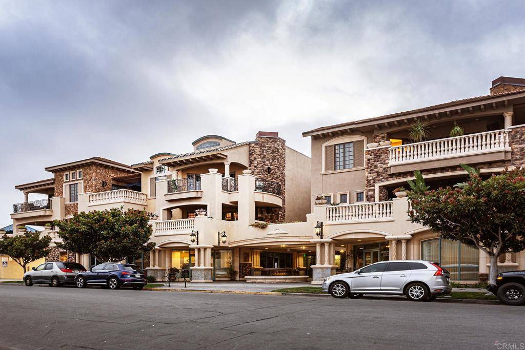 Coronado, CA 92118,120 C AVE #303