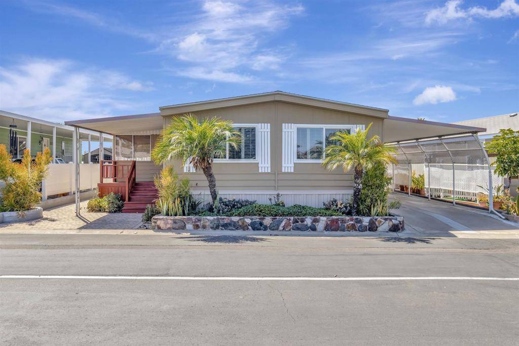 Chula Vista, CA 91913,1925 Otay Lakes DR #69