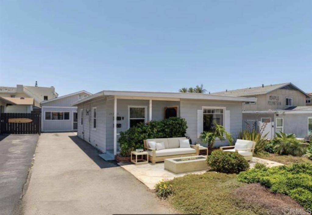 Carlsbad, CA 92008,157 MAPLE AVE.