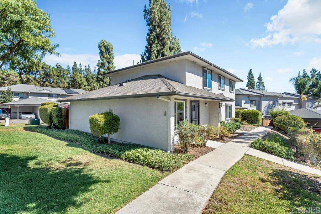 Santee, CA 92071,10670 Duke Miguel CT