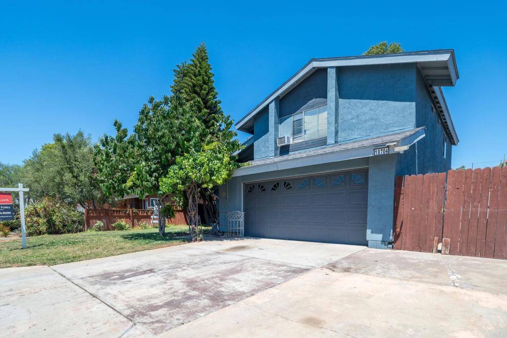 Santee, CA 92071,10704 2nd St.