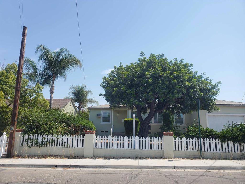La Mesa, CA 91941,4145 Olive AVE