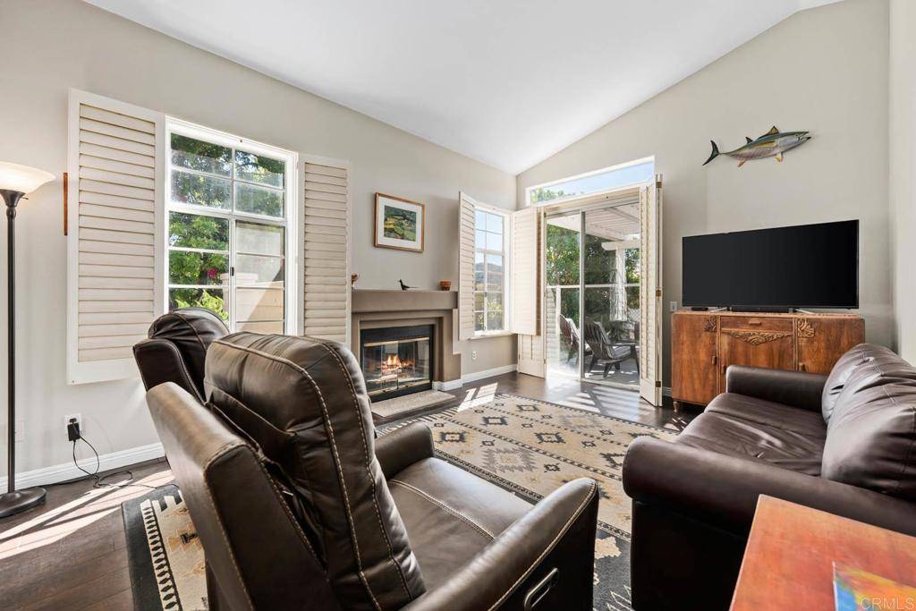 El Cajon, CA 92019,11738 Monte View CT