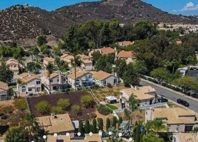 El Cajon, CA 92019,11738 Monte View CT