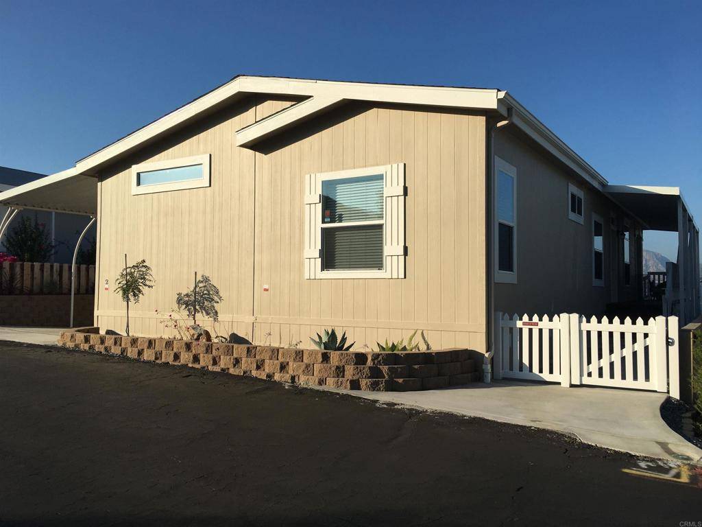 El Cajon, CA 92021,13162 Highway 8 Business SPC 2