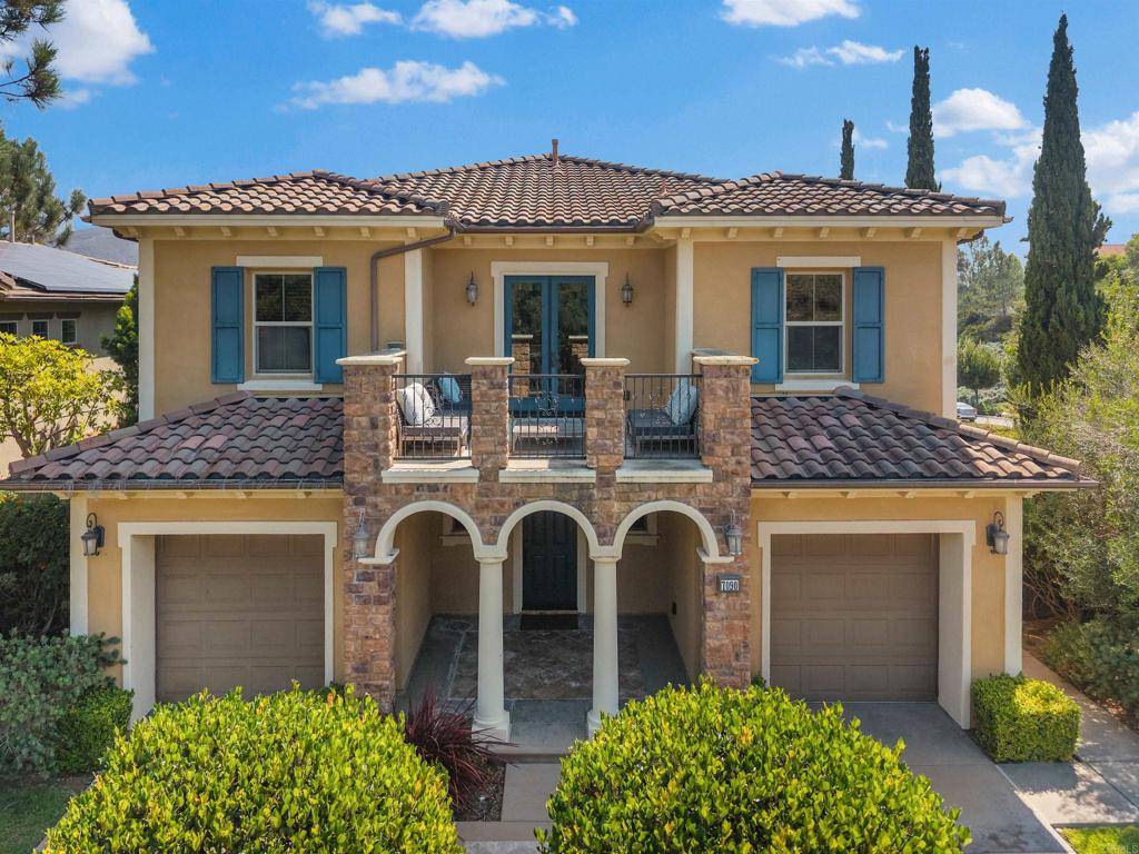 Carlsbad, CA 92009,7090 Sitio Corazon