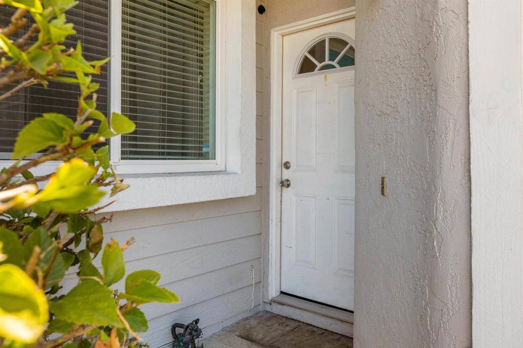 El Cajon, CA 92021,8449 Snow White DR