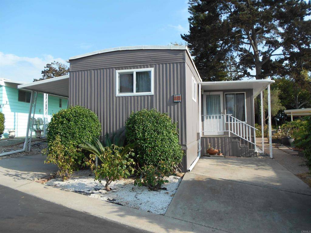 San Diego, CA 92105,2003 Bayview Hts Dr #70