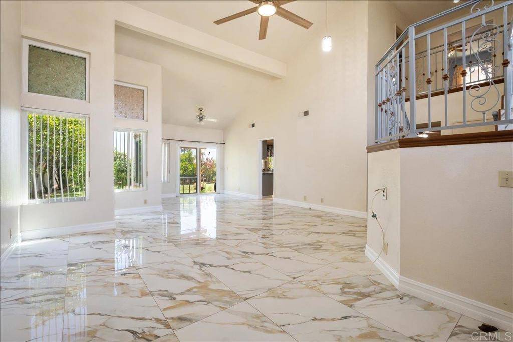 El Cajon, CA 92019,2458 Sawgrass St